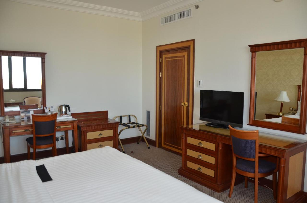 Le Meridien Al Hada Exterior photo